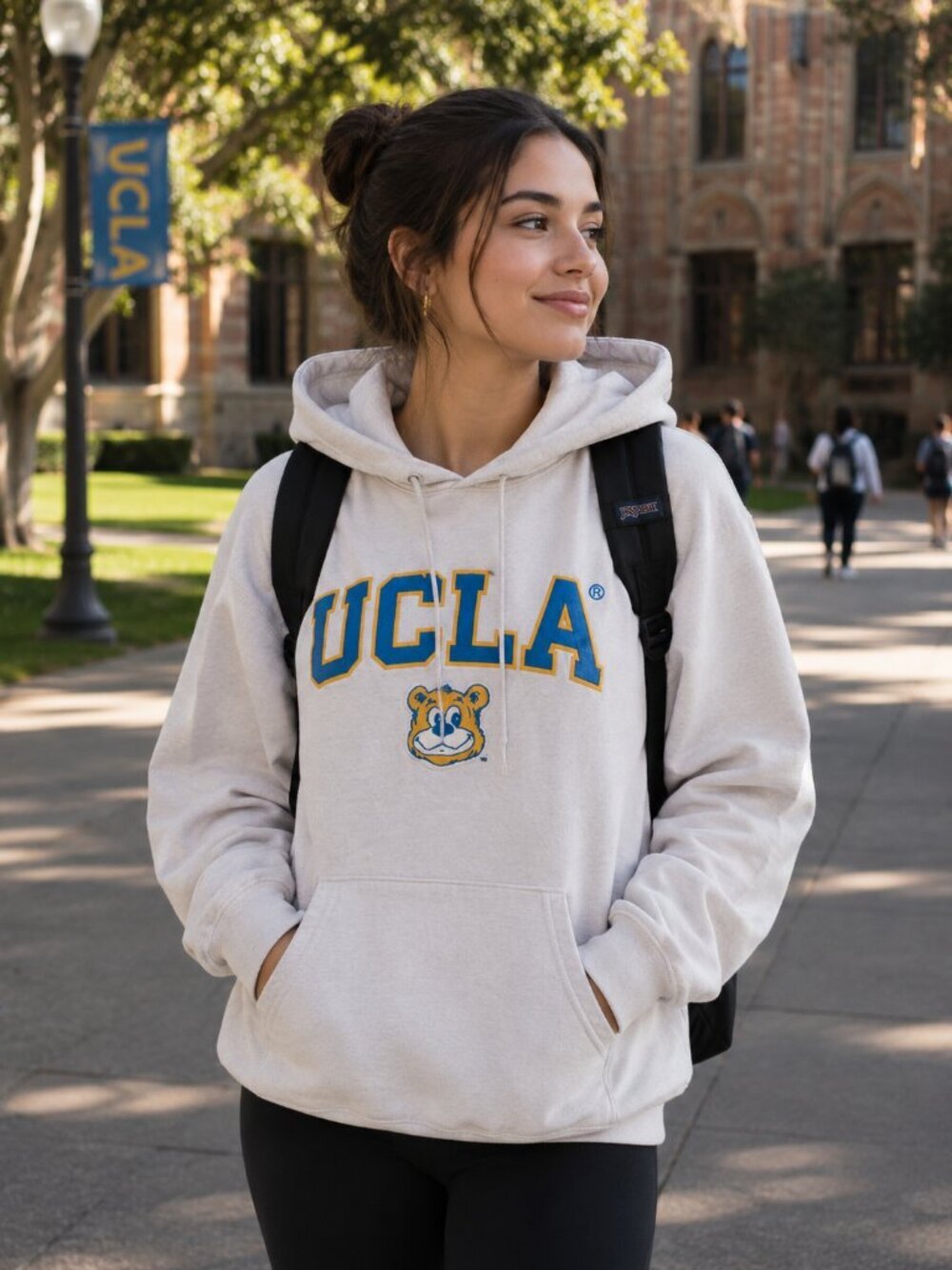 UCLA  GOLDEN BEARS Hoodie (MEDIUM)